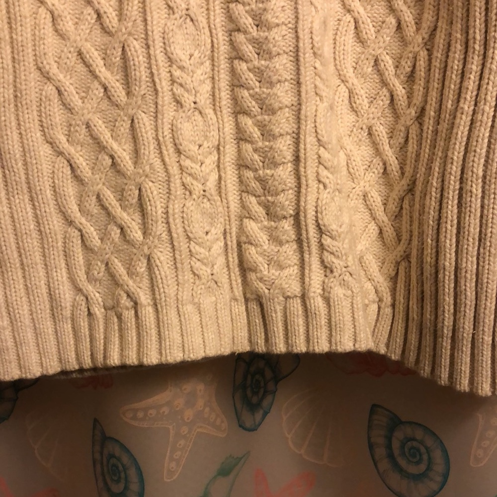 Cable knit turtleneck sweater💕 - Picture 4 of 10